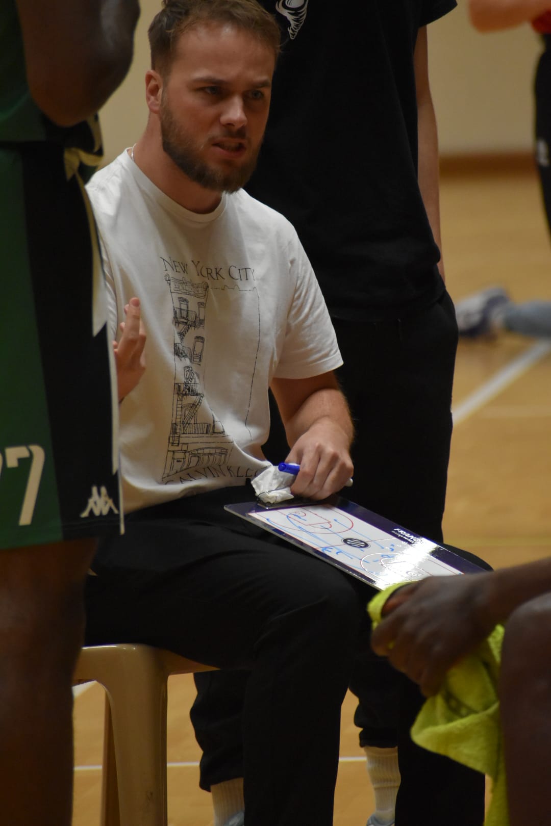 Joueur de Basket-ball en train de jouer