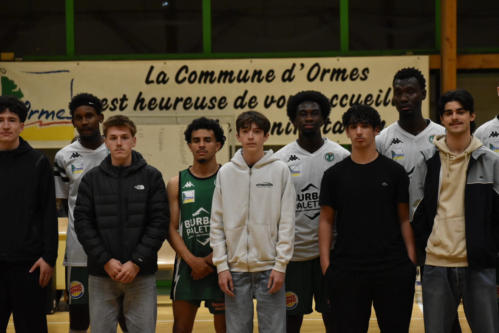 Joueur de Basket-ball en train de jouer